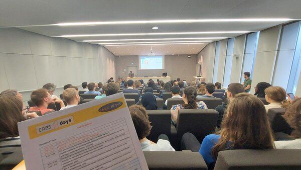 CRBS days, présentation orale dans l'auditorium©H Cheung