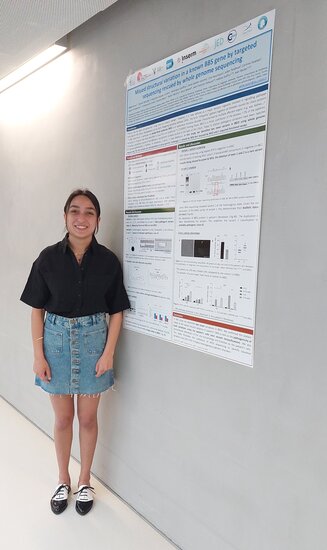 Adella Karam, lauréate du meilleur poster, unité Inserm 1112/Unistra, CRBS days©H Cheung